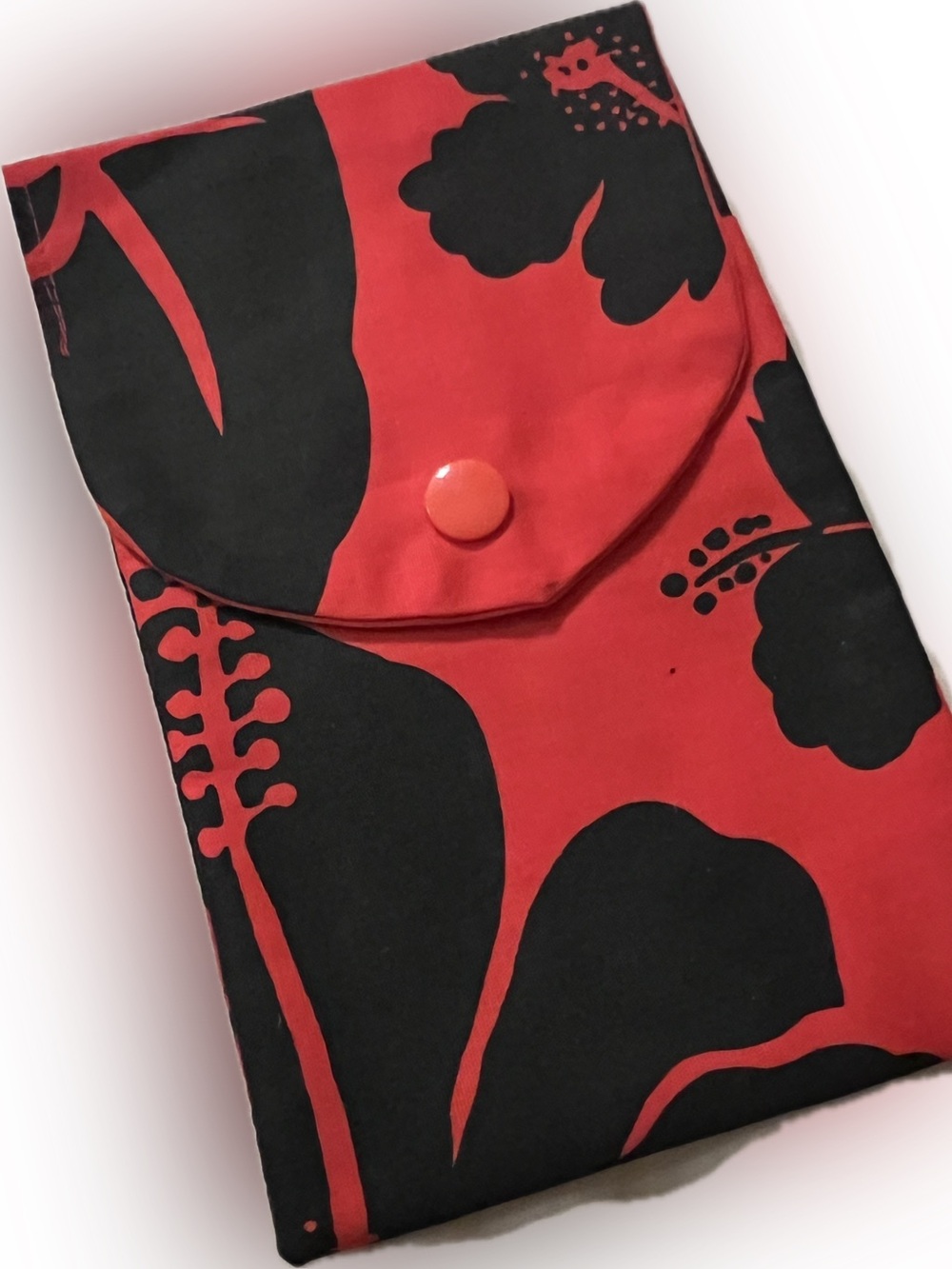 Red & Black Hibiscus 2 pocket pouch